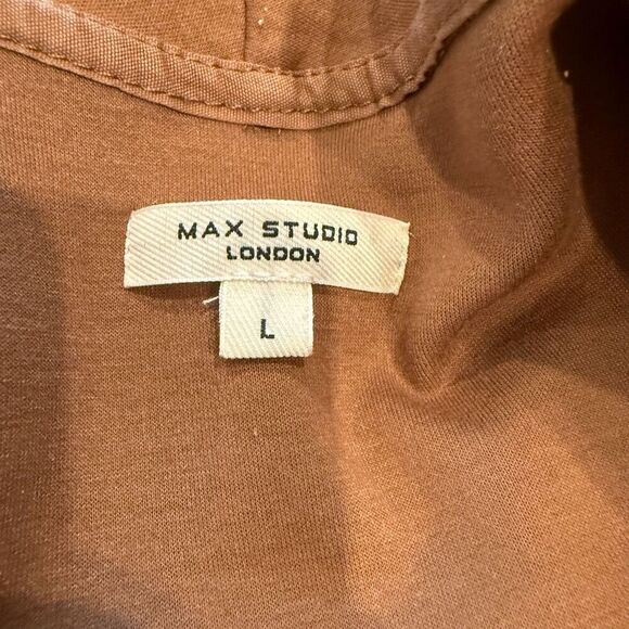 Max Studio London Trapunto Scuba Knit Topper Camel- size L - Picture 7 of 10